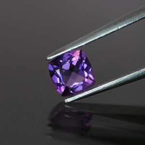 Amethyst | lavender color, cushion cut 6mm, 0.5ct, VVS clarity, Brasil - Eden Garden Jewelry™
