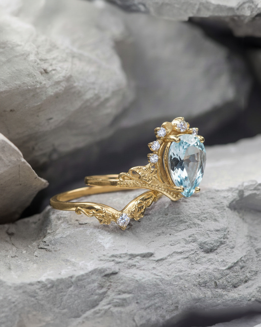 Stunning aquamarine bridal ring set, big pear cut engagement rings with diamond crown / Ariadne - Eden Garden Jewelry™