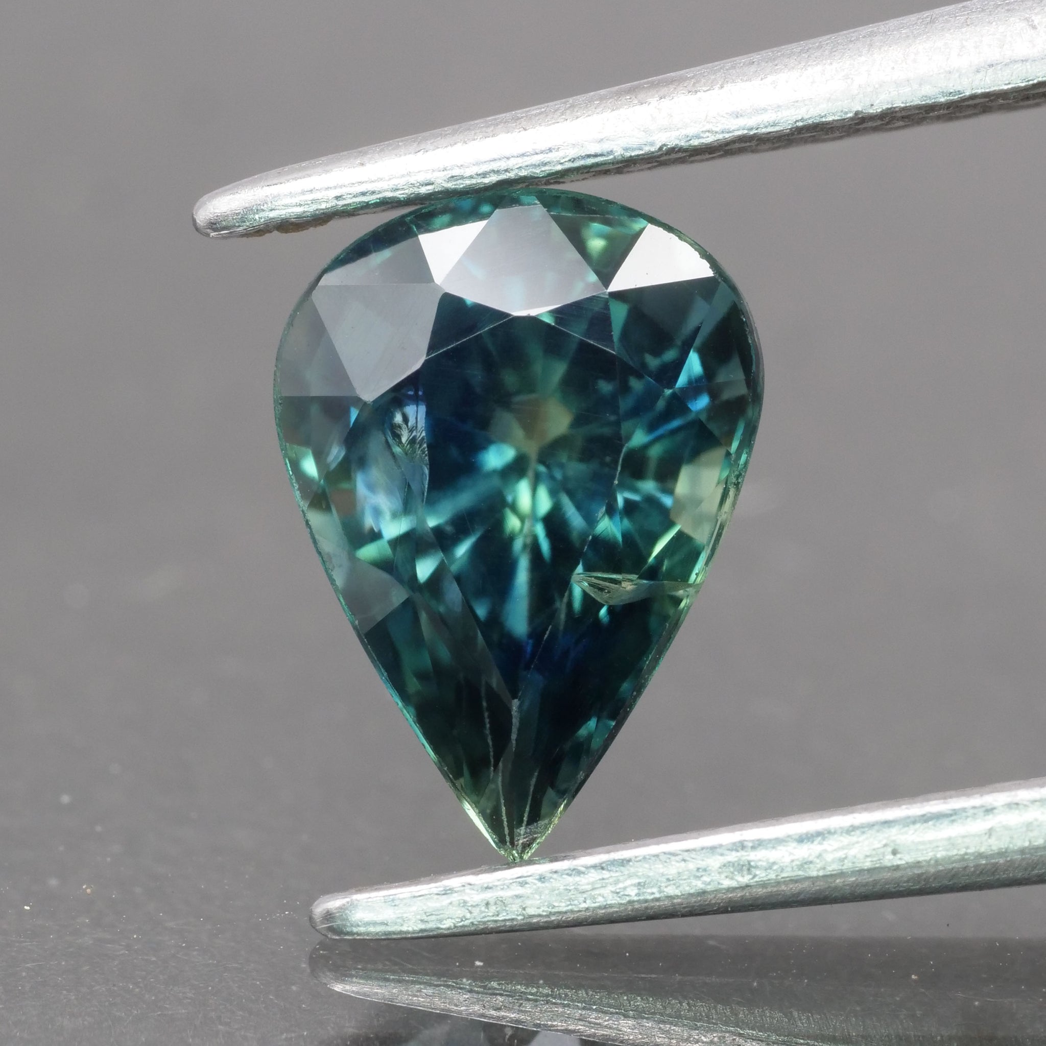 Sapphire | natural, teal color, pear cut *8x6 mm, 1.4ct - Eden Garden Jewelry™