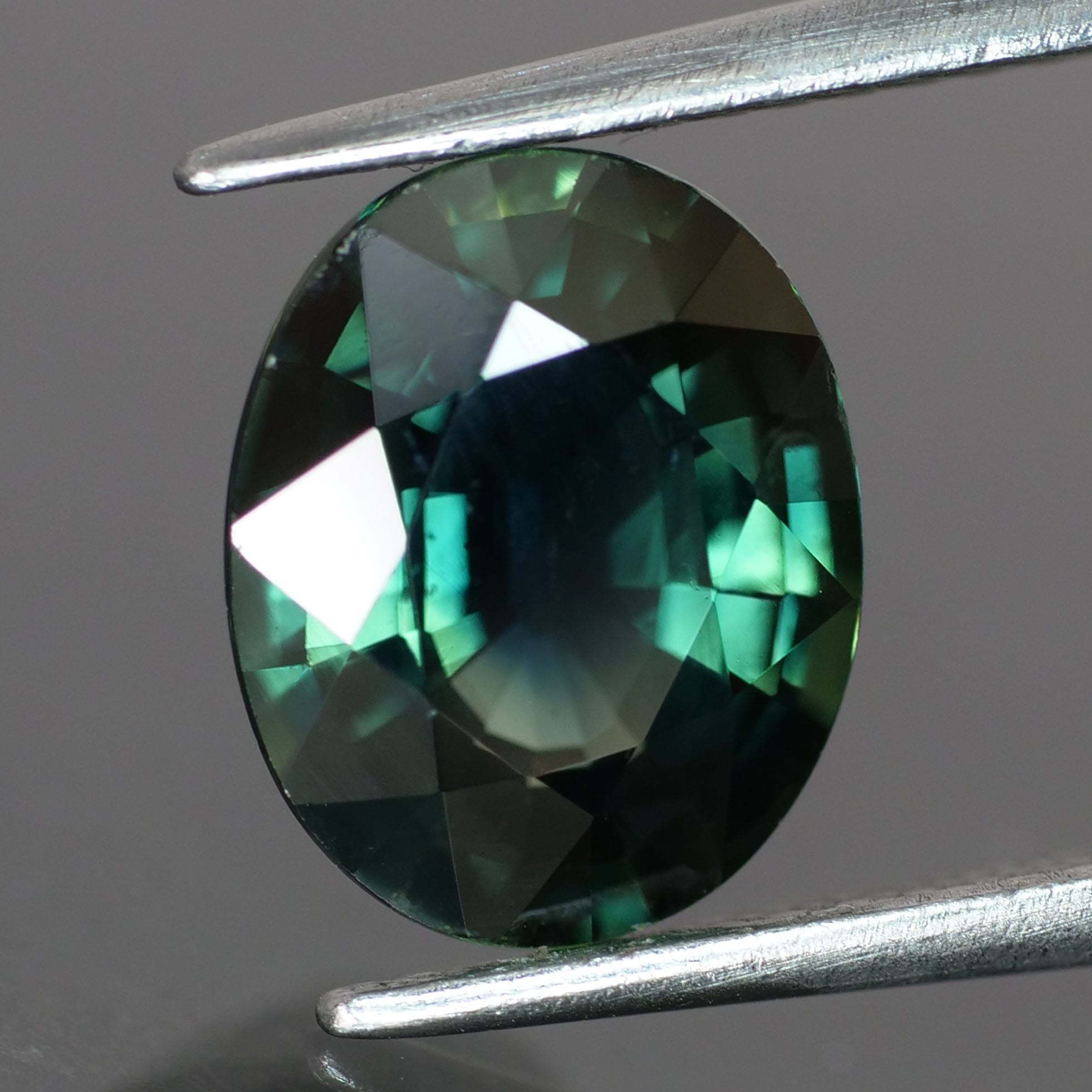 Sapphire | natural, teal color, oval cut *9.5x7.5 mm, 2.9ct - Eden Garden Jewelry™