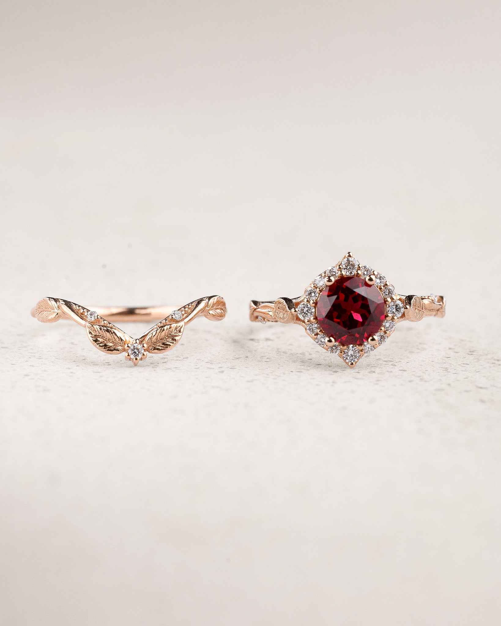 Bridal Set with Round (Lab-Grown) Ruby and Diamond Halo / Florentina - Eden Garden Jewelry™