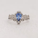 Clover Leaves Bridal Set with Blue Sapphire Engagement Ring / Horta - Eden Garden Jewelry™