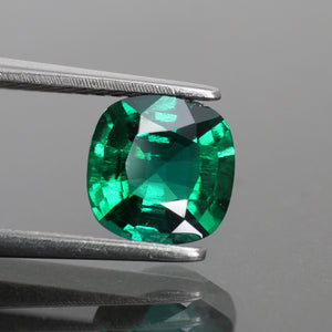 Emerald | Lab-Created Hydrothermal, cushion cut 7x7mm, VS 1 ct - Eden Garden Jewelry™