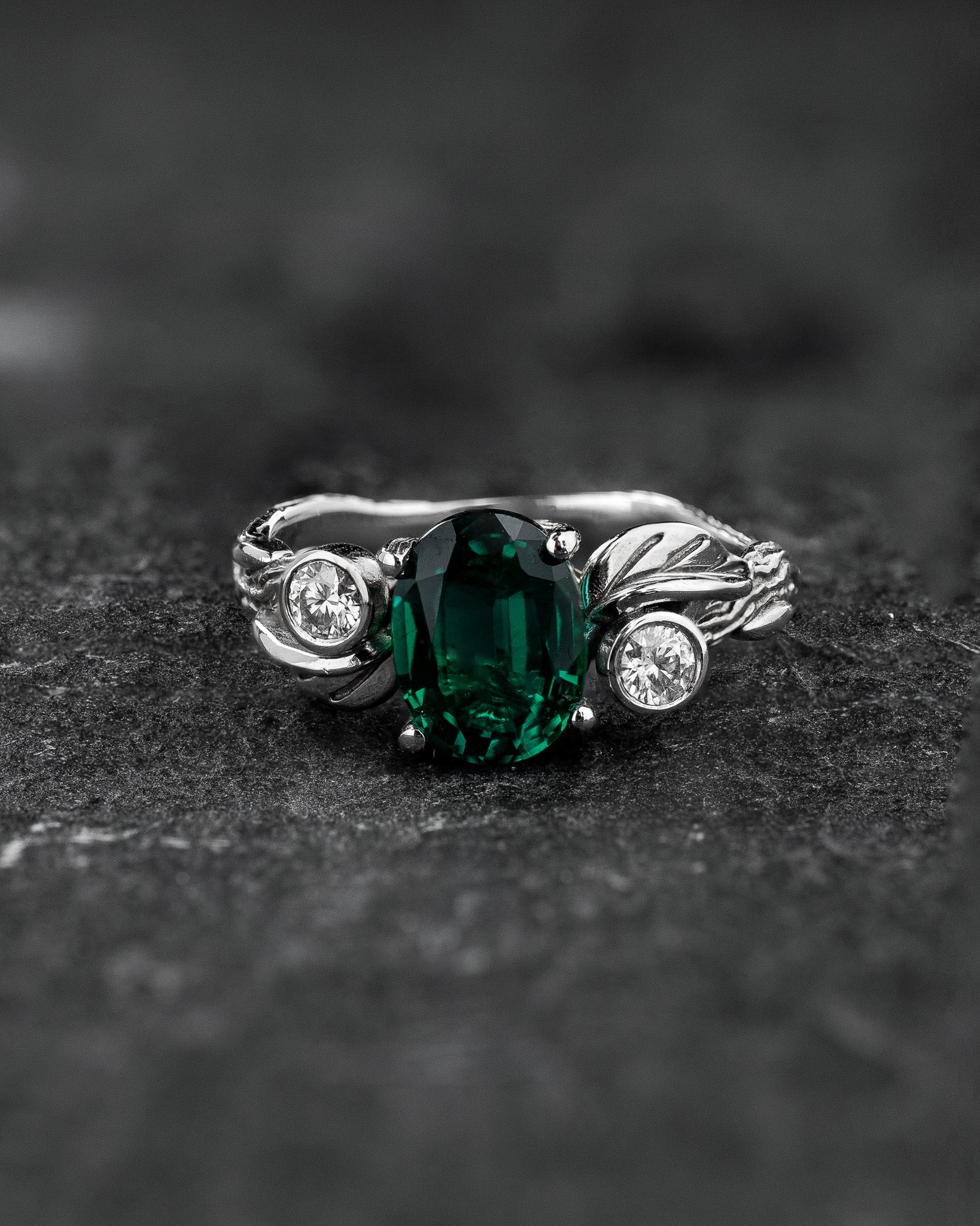 Forest-inspired Engagement Ring with Oval (Lab-grown) Emerald / Arius - Eden Garden Jewelry™