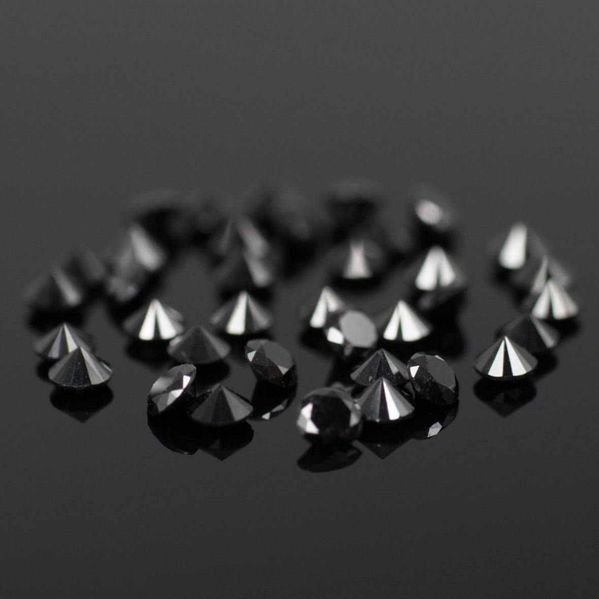 Black Sapphire | natural, round-cut, black color, accent stones - Eden Garden Jewelry™