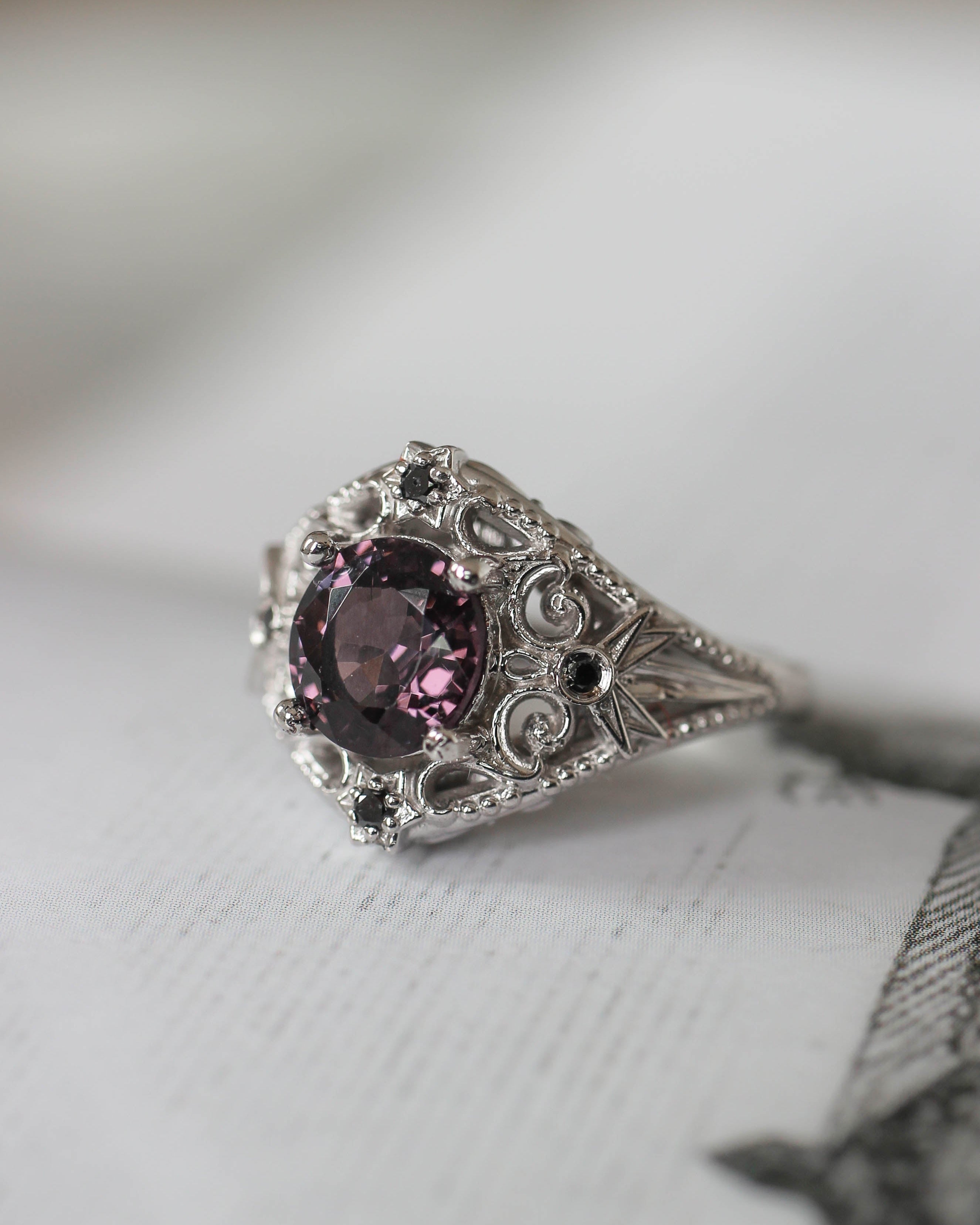 Galaxia | custom engagement ring setting, round-cut 7mm - Eden Garden Jewelry™