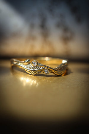 READY TO SHIP: Twig wedding ring in 14K yellow gold, moissanites, RING SIZE 7.75 US - Eden Garden Jewelry™