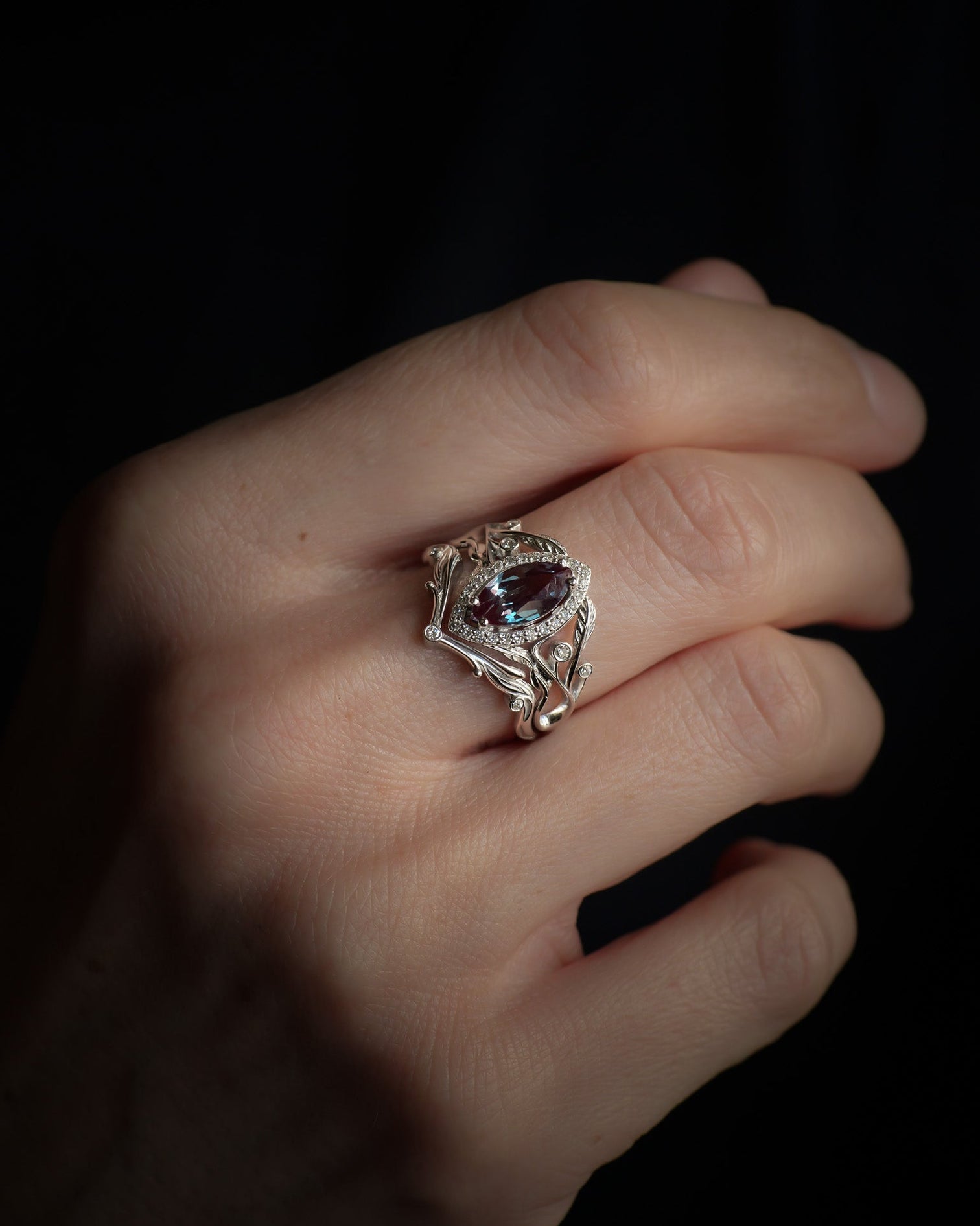 Alexandrite rings ┃Rings with Lab-Alexandrite ┃Eden Garden Jewelry ...
