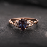 Leafy Engagement Ring with Color-changing Alexandrite / Gloria