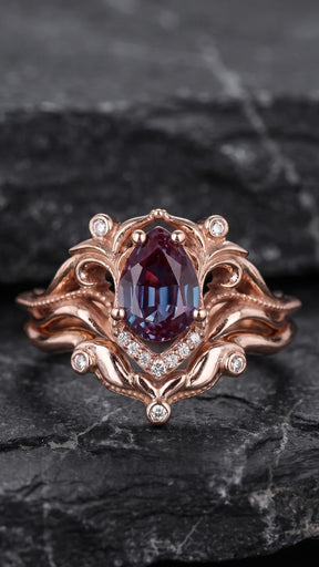 READY TO SHIP Lida small in 14K rose gold, 7x5 mm pear cut lab alexandrite, moissanites, RING SIZE 3.5 - 6.5 US - Eden Garden Jewelry™