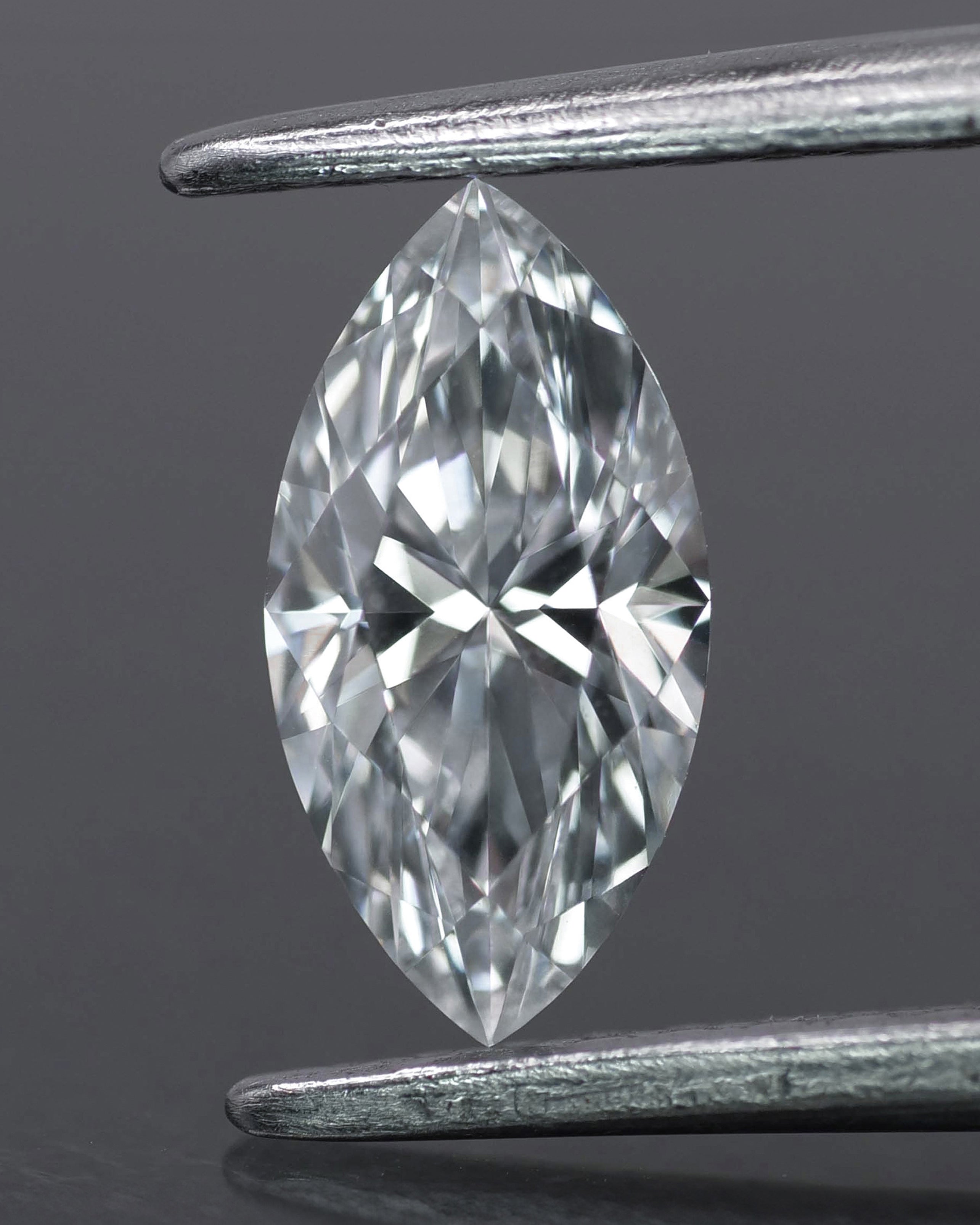 Lab grown diamond | IGI certified | marquise-cut, 13x6.5mm, D color, VS-VVS, *2ct - Eden Garden Jewelry™