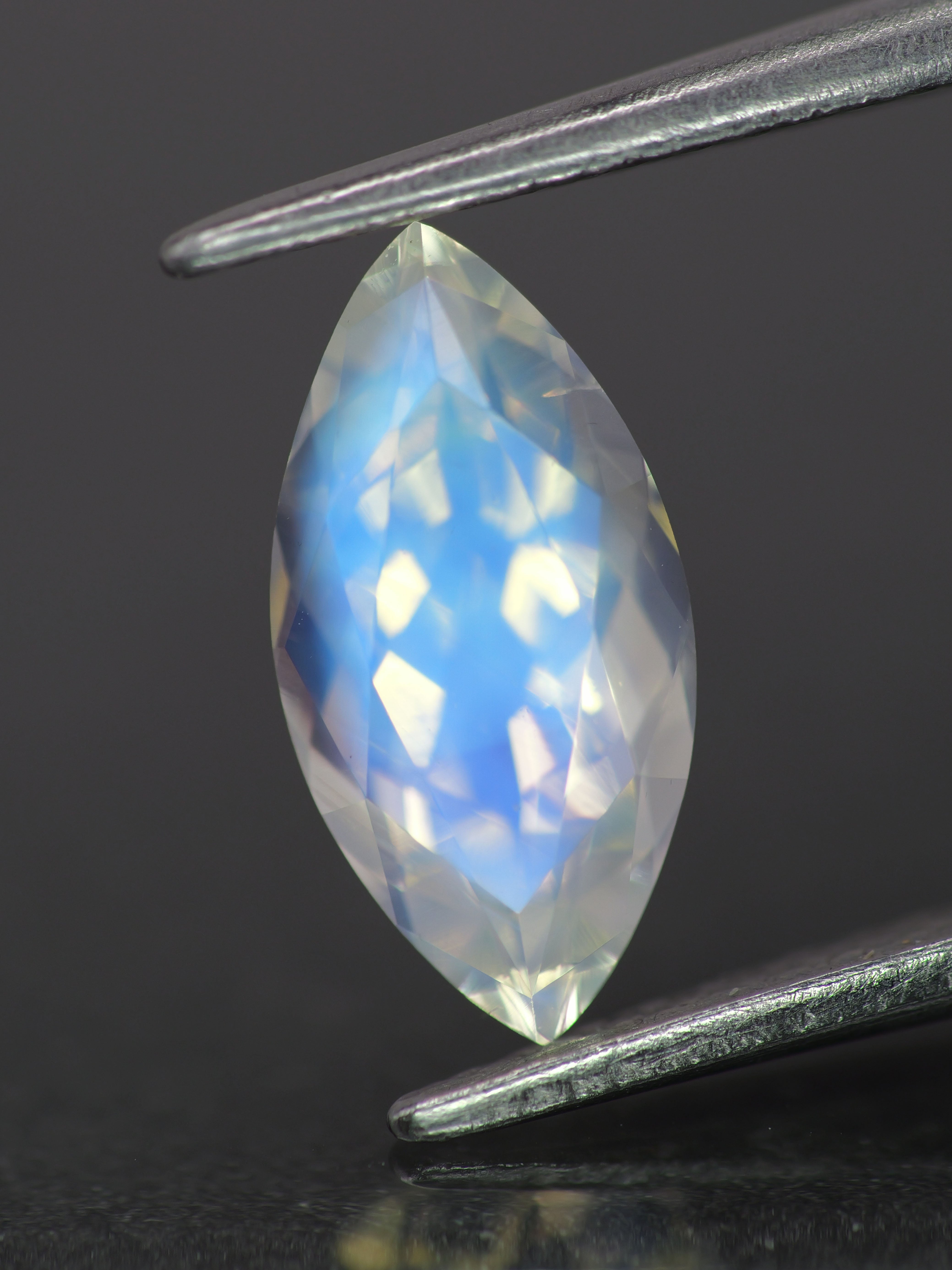 Moonstone | natural, marquise-cut, 12x6mm, 1.5ct - Eden Garden Jewelry™