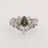 Matching Wedding Band with Three Diamonds Framed by Leaves / Adelina - Eden Garden Jewelry™