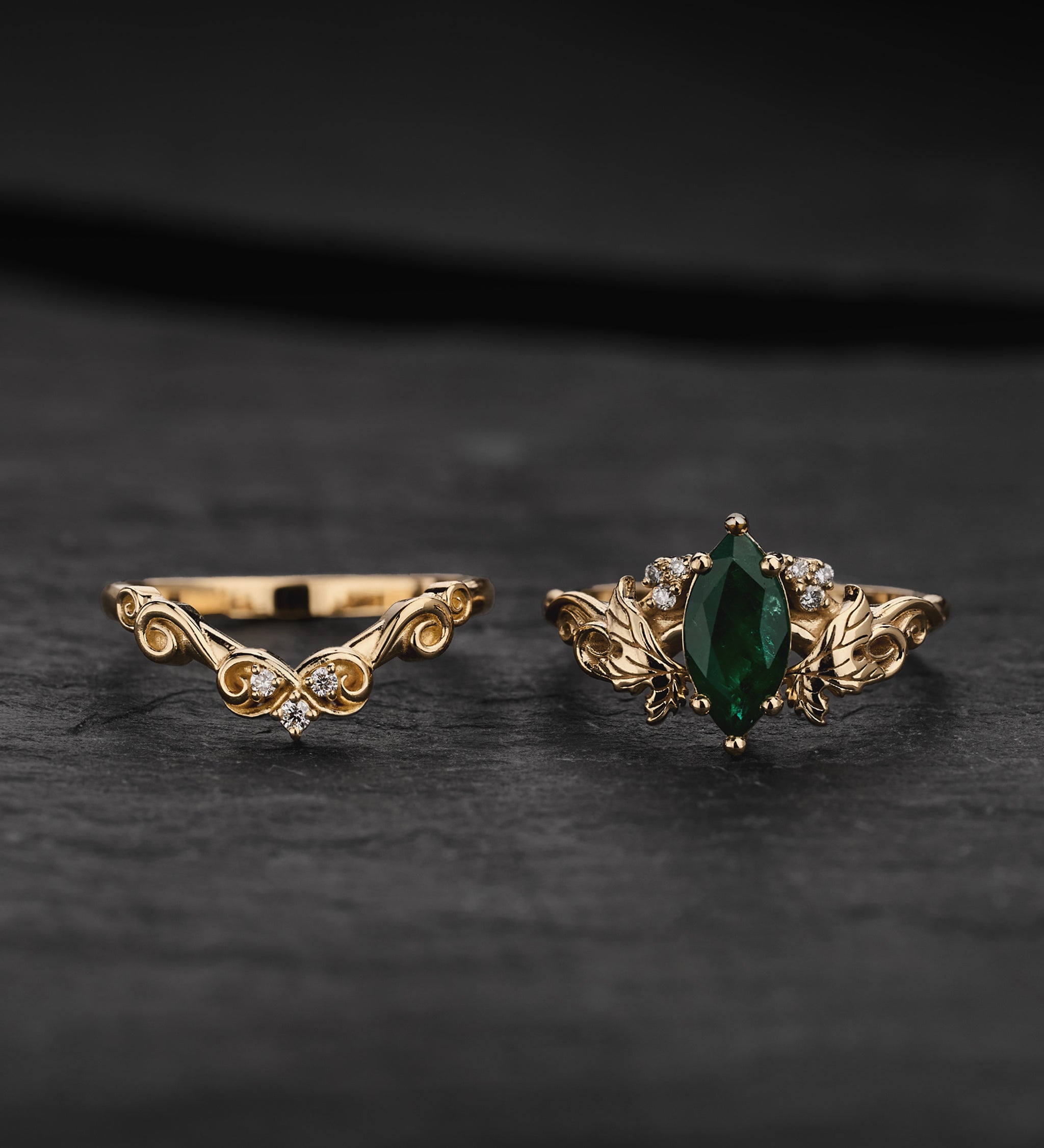 Natural Emerald Bridal Set with Matching Wedding Band / Vineyard - Eden Garden Jewelry™