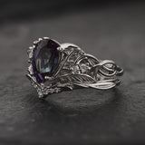 Nature-inspired Bridal Set with Colour-changing Alexandrite & Wedding Band / Ikar