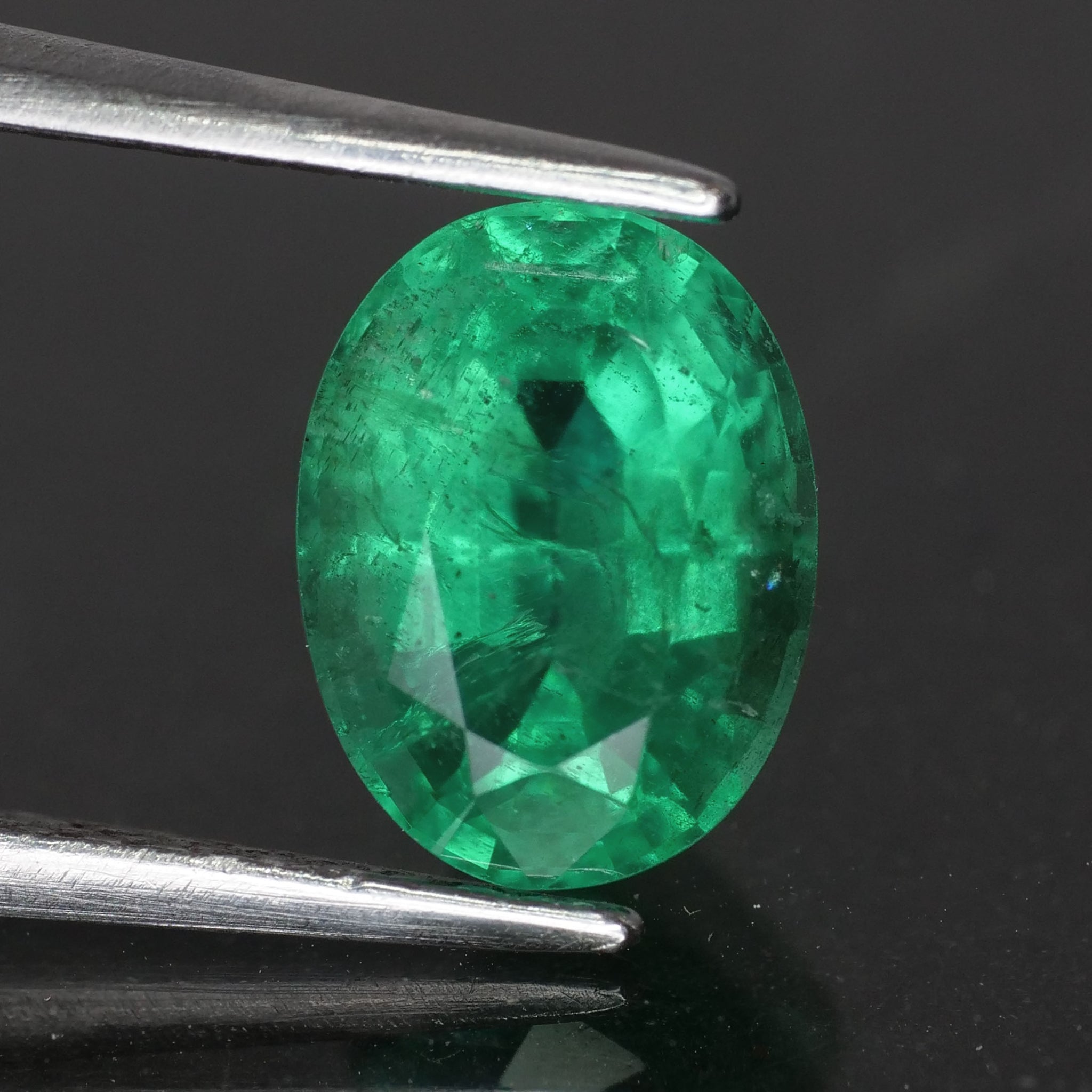 Emerald | natural, oval cut, 8x6mm, AAAA quality, Zambia, 1.4 ct - Eden Garden Jewelry™