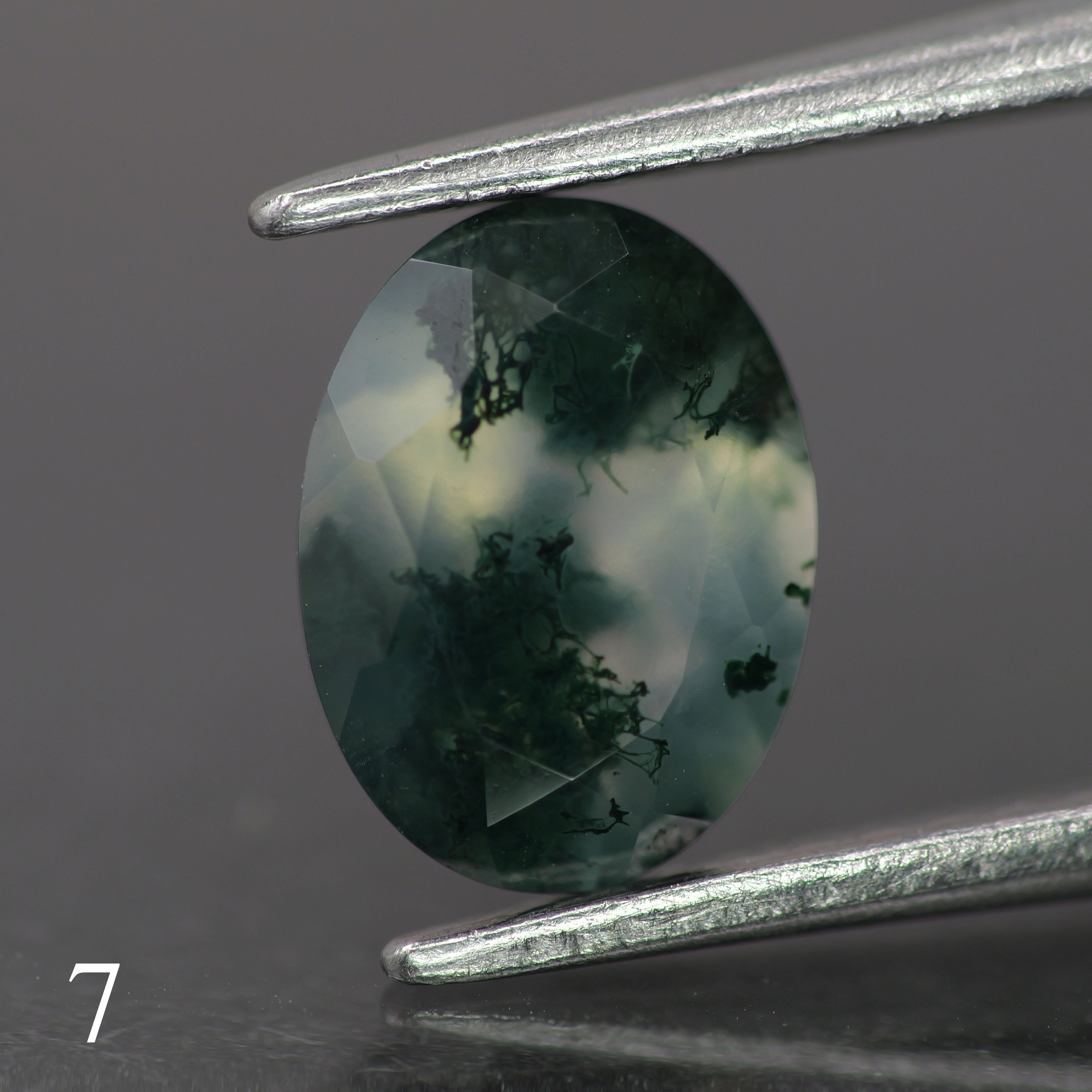 Moss agate | green color, oval-cut, 8x6mm, 1.1ct - choose yours - Eden Garden Jewelry™