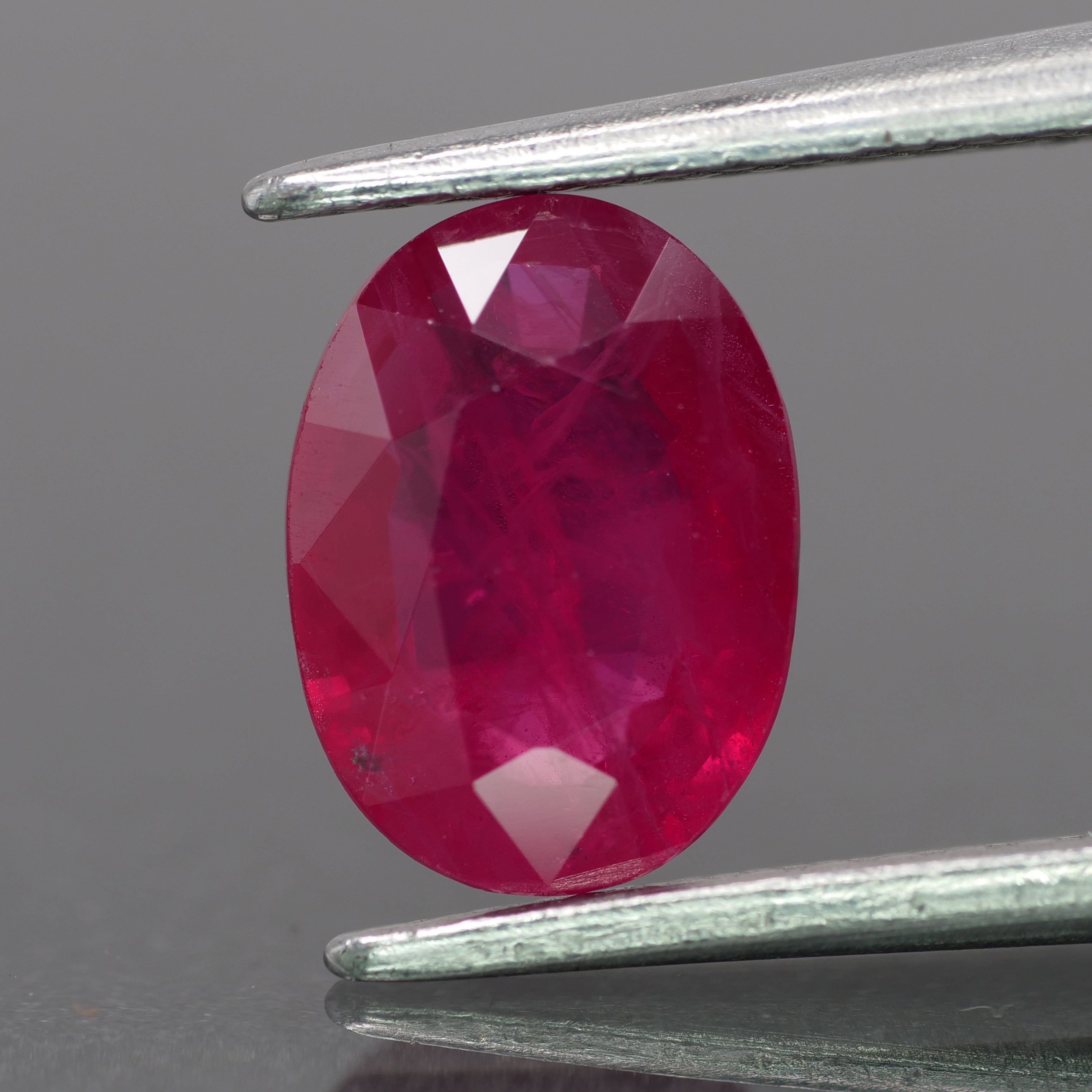 Ruby | natural, red color, oval-cut, 8x6mm, 1.4ct - Eden Garden Jewelry™