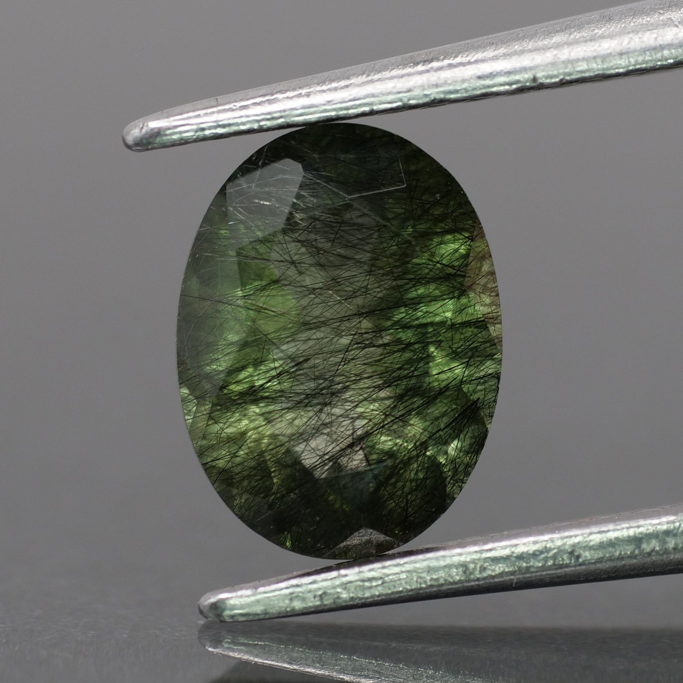 Rutile Peridot | natural, green color, oval-cut, 8x6mm, 1.2ct - Eden Garden Jewelry™