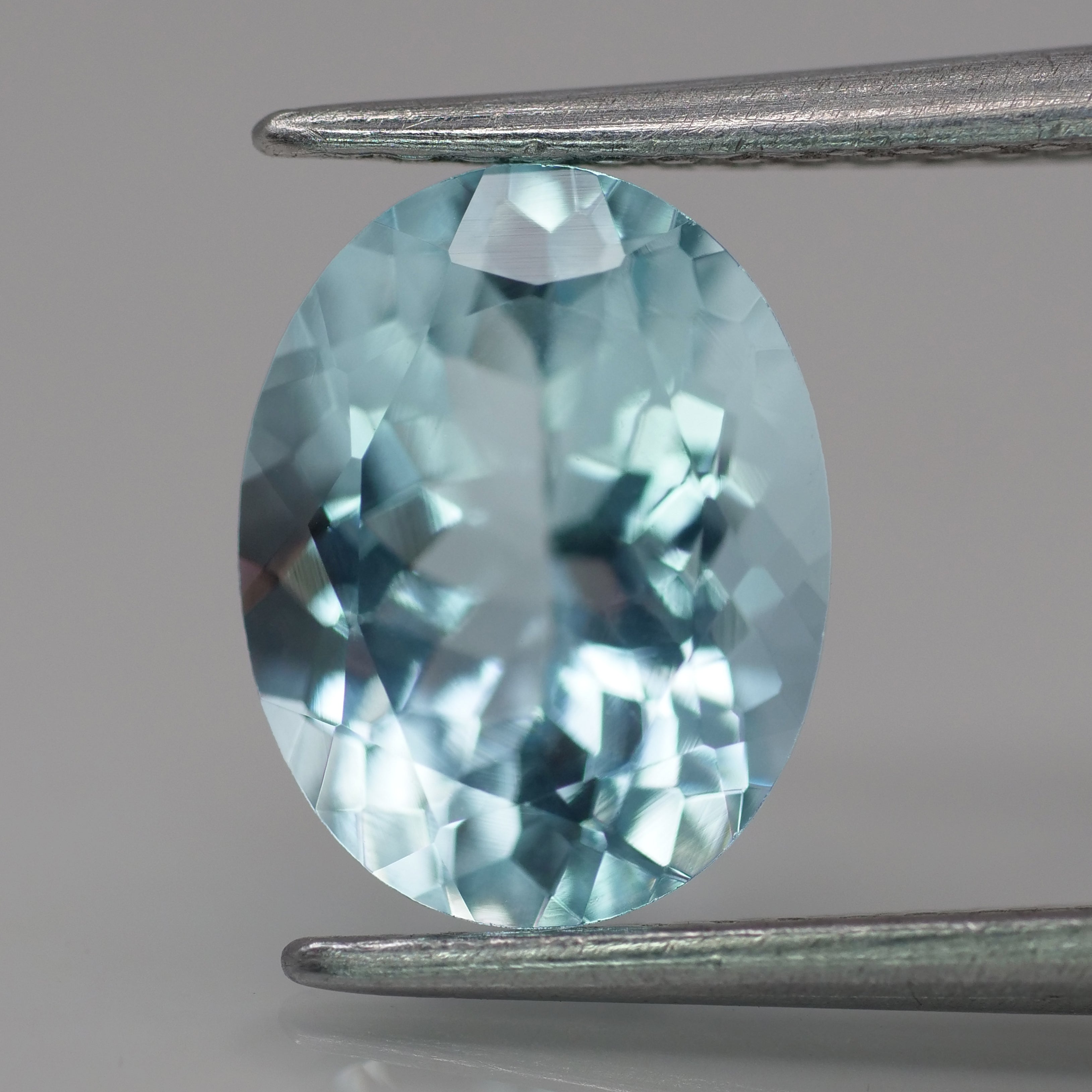 Aquamarine | natural, oval-cut, blue color, 9x7mm, 1.5ct, Brazil - Eden Garden Jewelry™