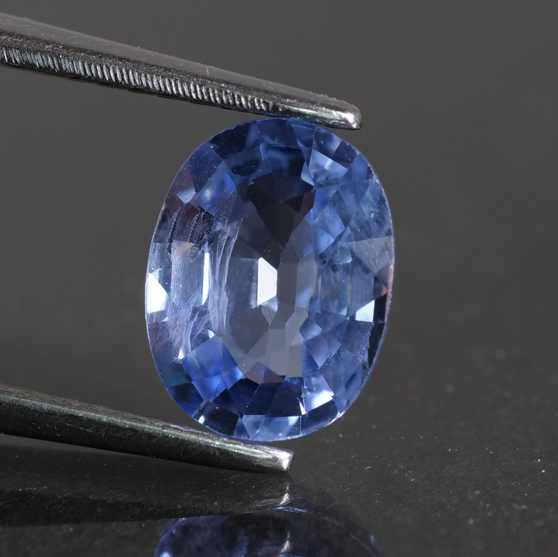 Sapphire ceylon | natural, blue, oval cut 8x6 mm, VS , 1.5ct, Sri Lanka - Eden Garden Jewelry™