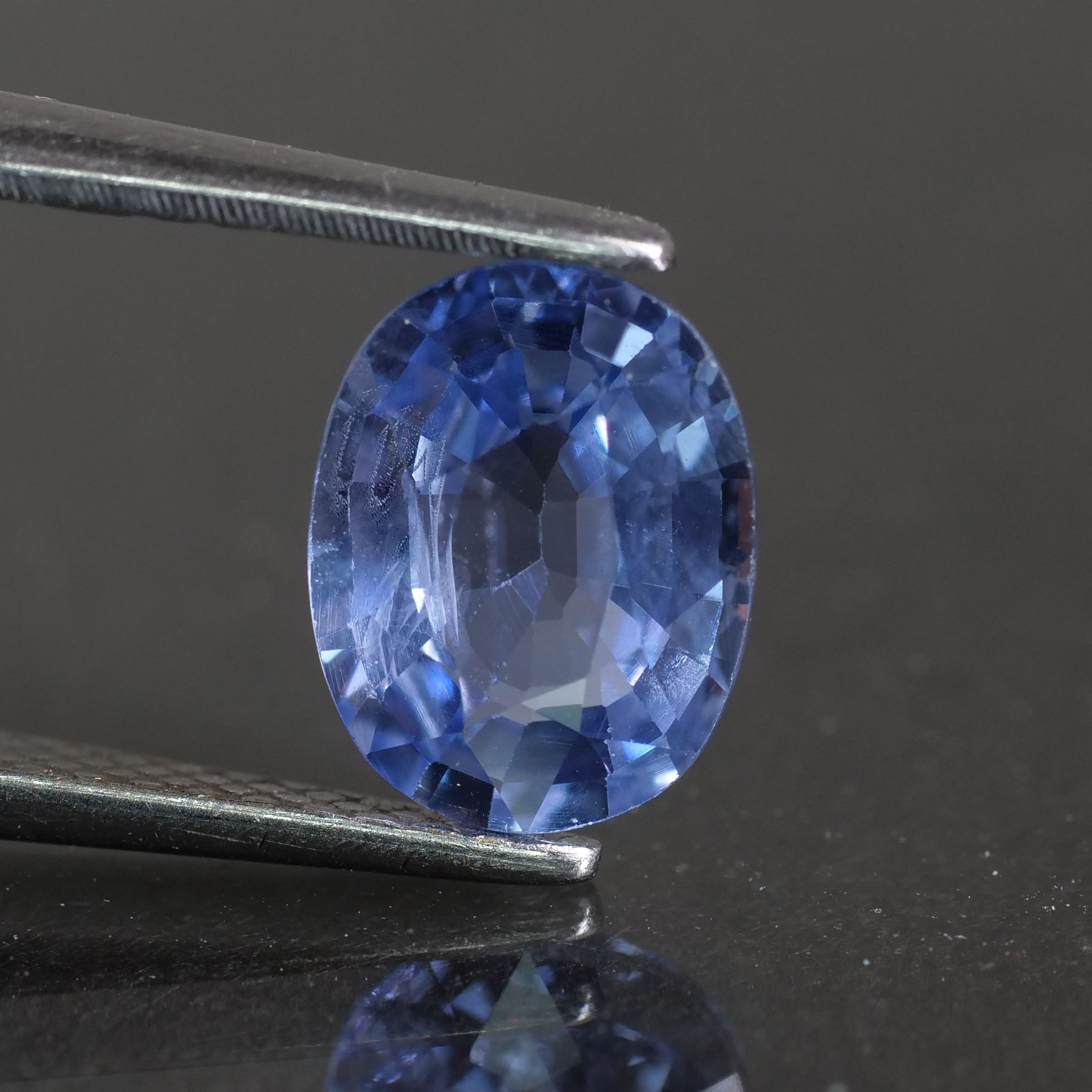 Sapphire ceylon | natural, blue, oval cut 8x6 mm, VS , 1.5ct, Sri Lanka - Eden Garden Jewelry™
