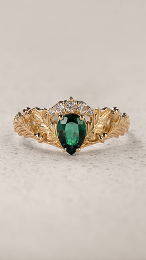 Oak Leaves Engagement Ring with Pear-Cut Emerald and Diamond Crown / Royal Oak - Eden Garden Jewelry™