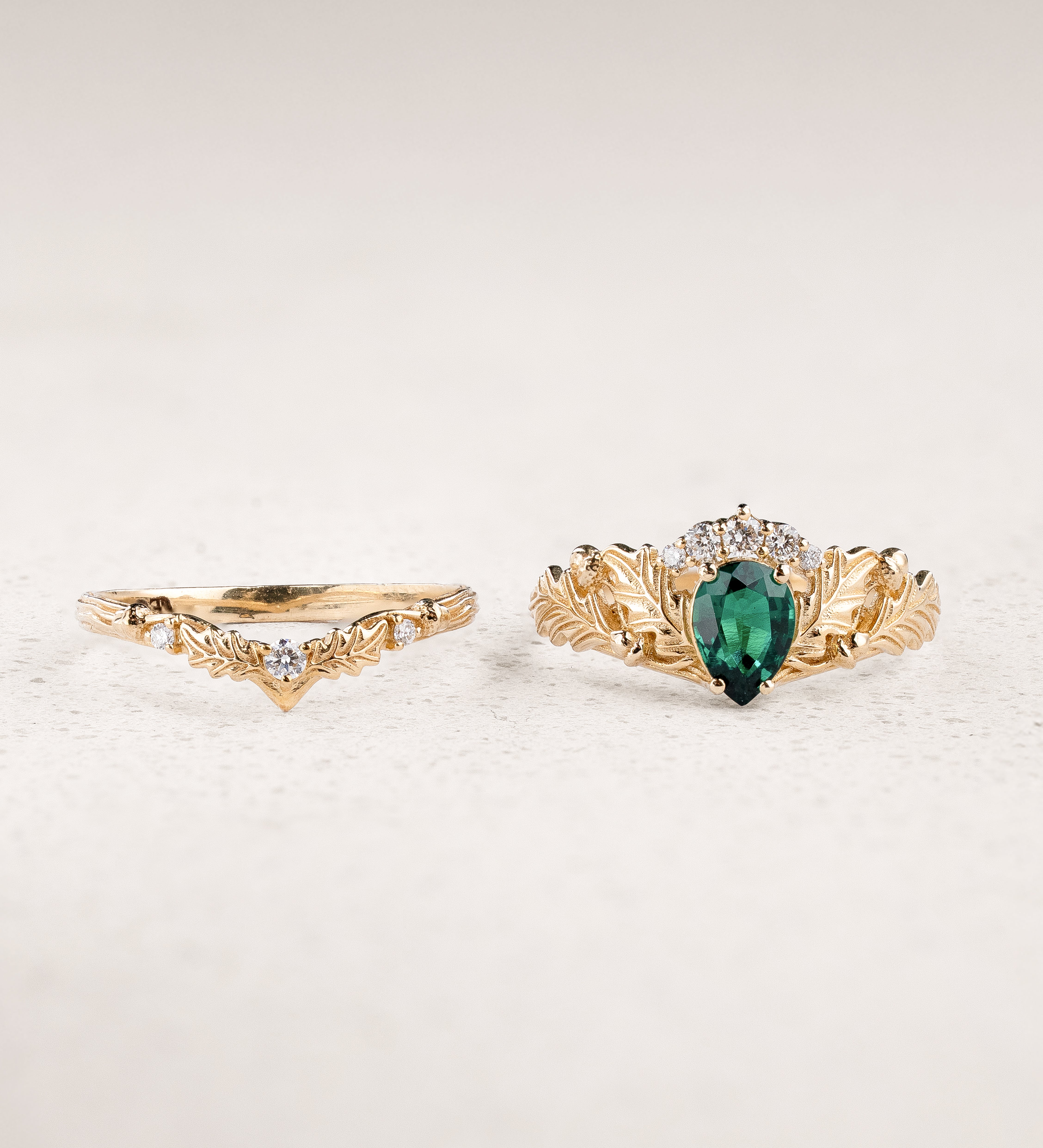 READY TO SHIP: Royal oak bridal set with lab emerald & diamonds, 14K yellow gold, AVAILABLE RING SIZES: 5.5 - 8.5 US - Eden Garden Jewelry™