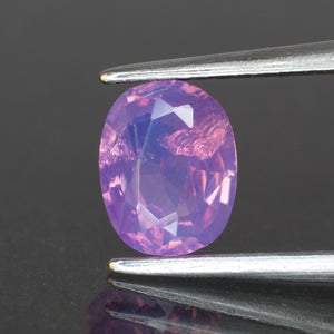 Sapphire opalescent | natural, mermaid pinkish purple, oval cut 7x5mm, VS 1.1ct - Eden Garden Jewelry™