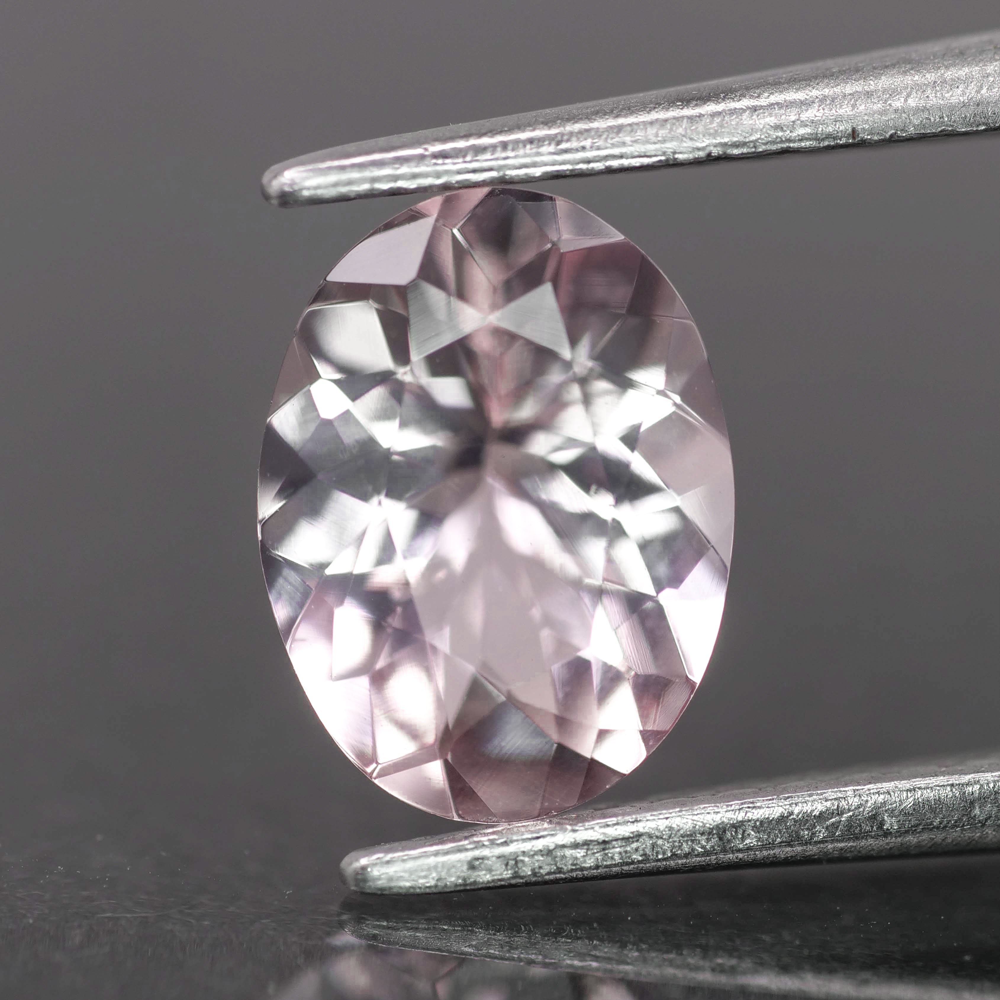 Morganite | natural, pink color, oval-cut, 8x6mm, 1.2ct, Madagascar - Eden Garden Jewelry™