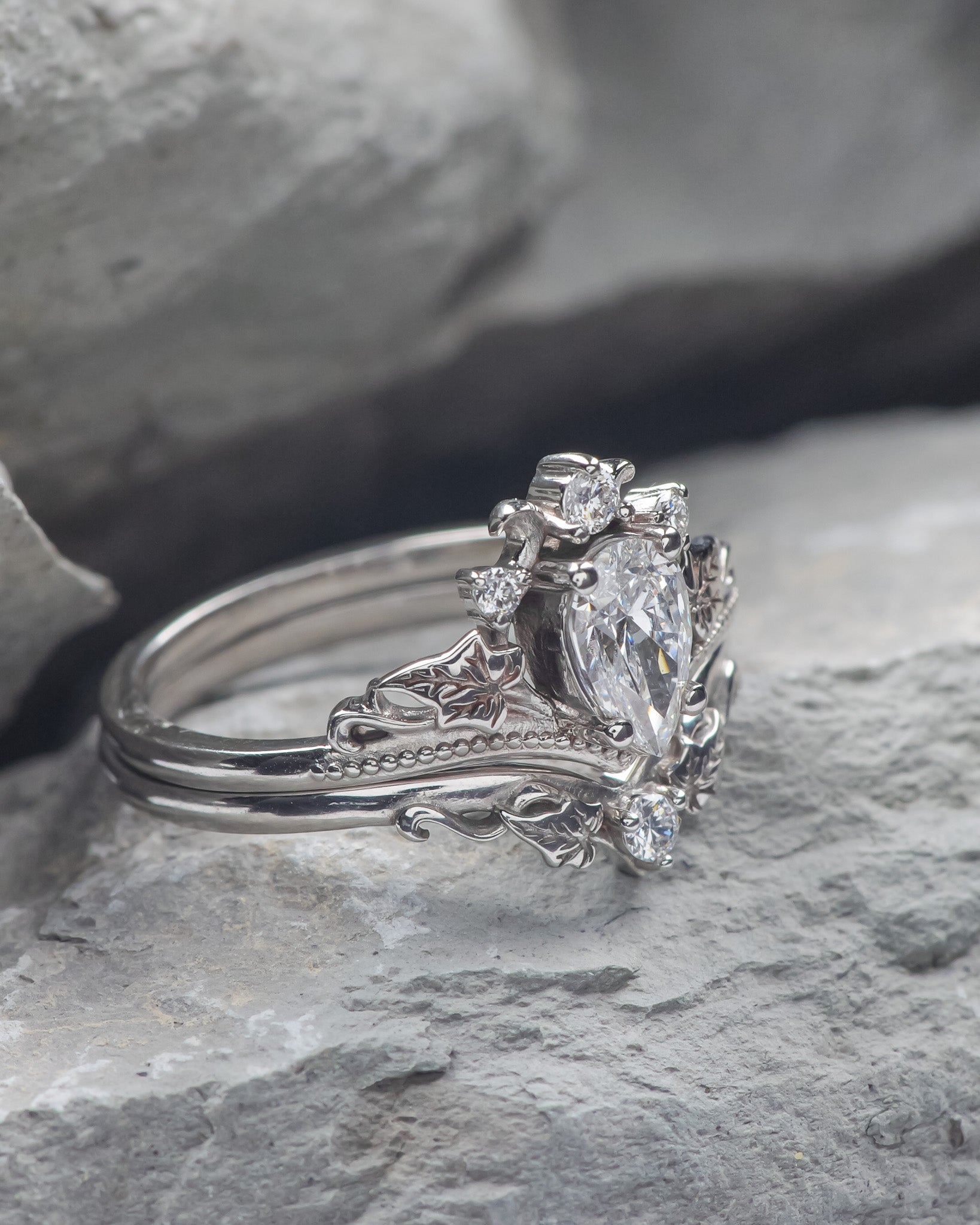 Lab grown diamond engagement ring set, crown shape gold rings with diamonds / Ariadne - Eden Garden Jewelry™