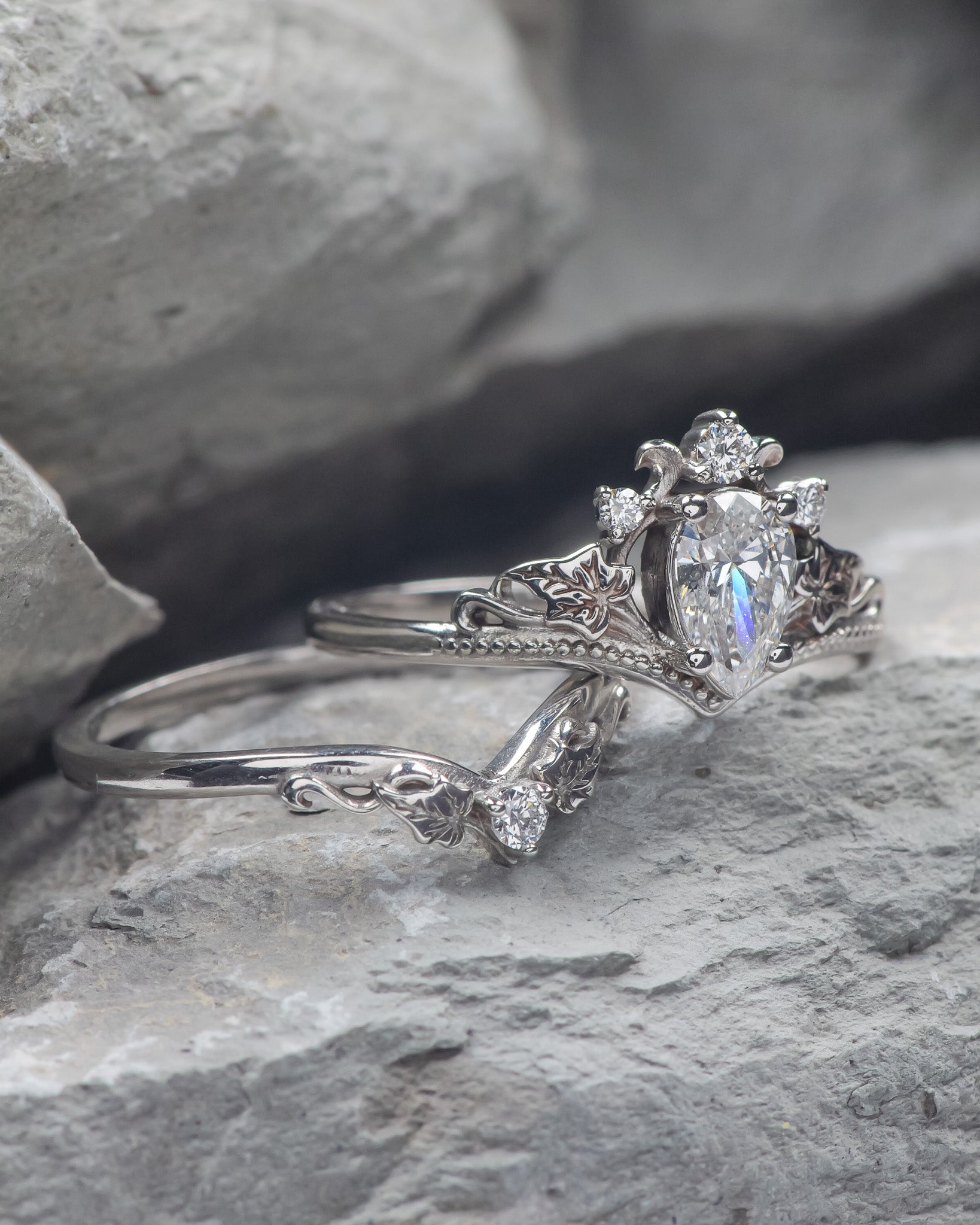 Lab grown diamond engagement ring set, crown shape gold rings with diamonds / Ariadne - Eden Garden Jewelry™