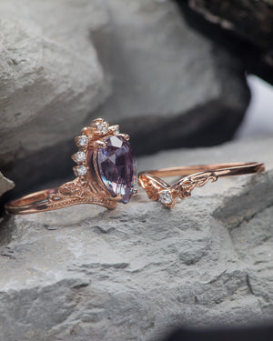 READY TO SHIP: Ariadne ring set with big pear alexandrite and lab grown diamonds, 14K rose gold, RING SIZES: 4.5 - 7.5 US