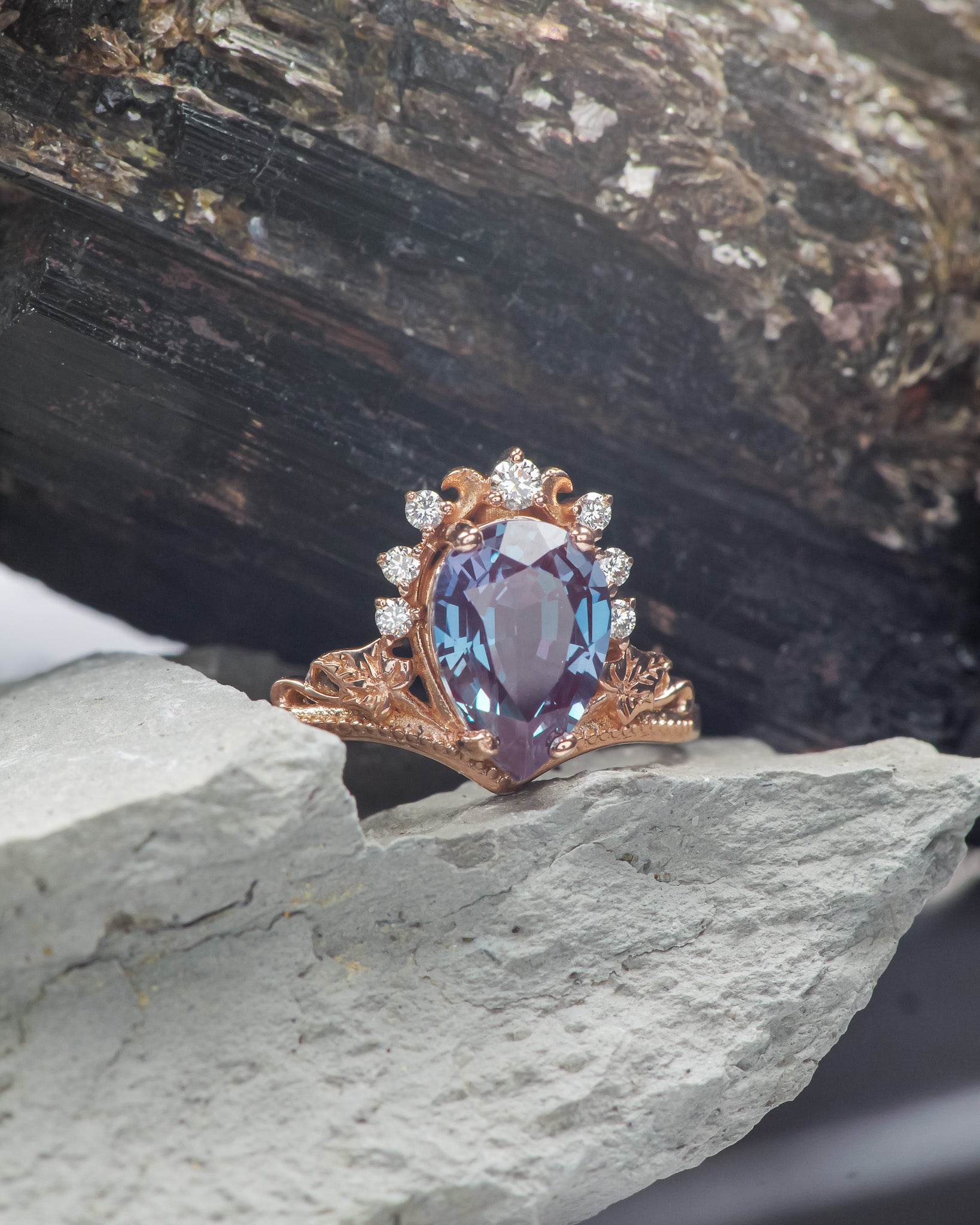 READY TO SHIP: Ariadne ring set with big pear alexandrite and lab grown diamonds, 14K rose gold, RING SIZES: 4.5 - 7.5 US