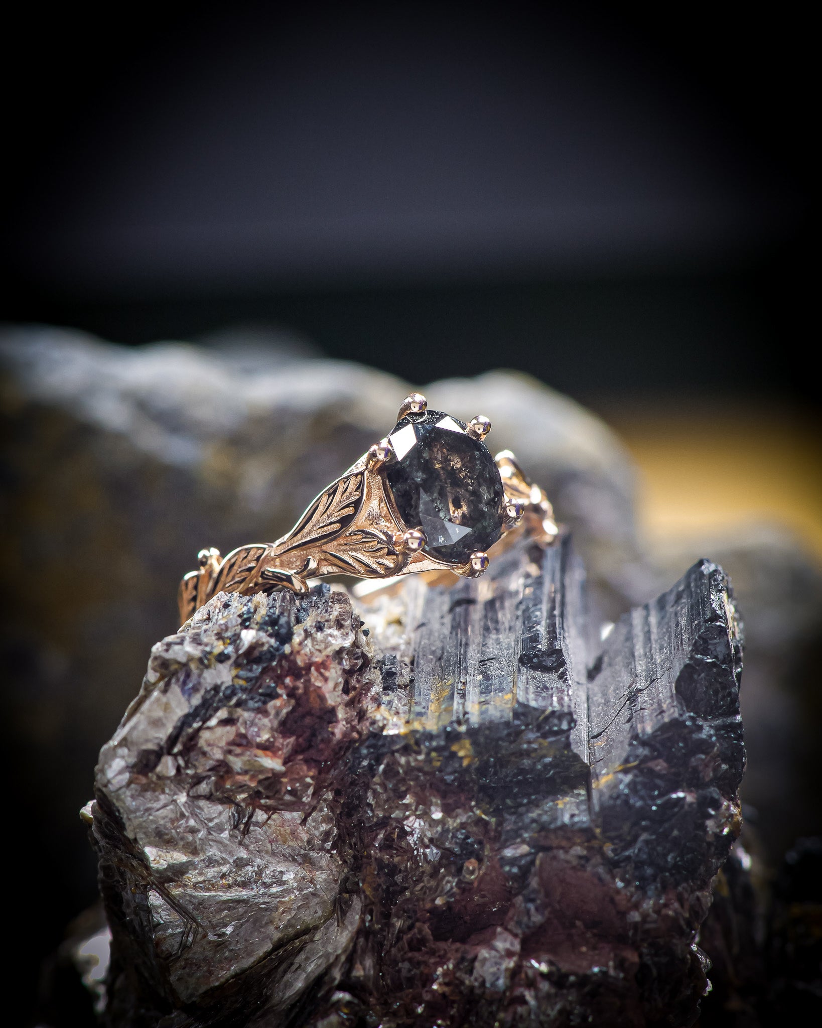 Salt and pepper diamond engagement ring, gold leaves engagement ring / Freesia - Eden Garden Jewelry™