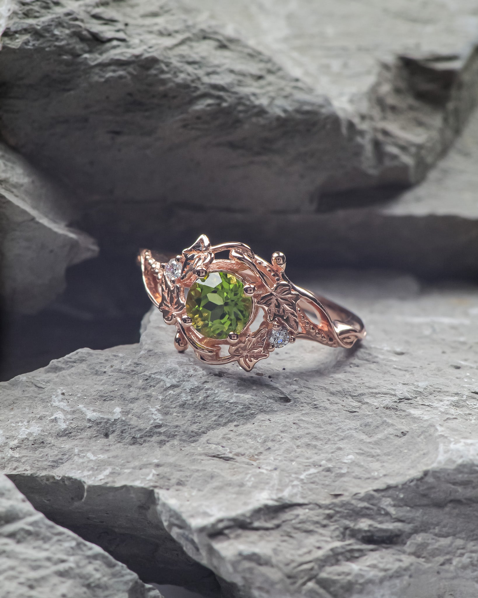 Peridot engagement ring with diamonds / Undina Ivy