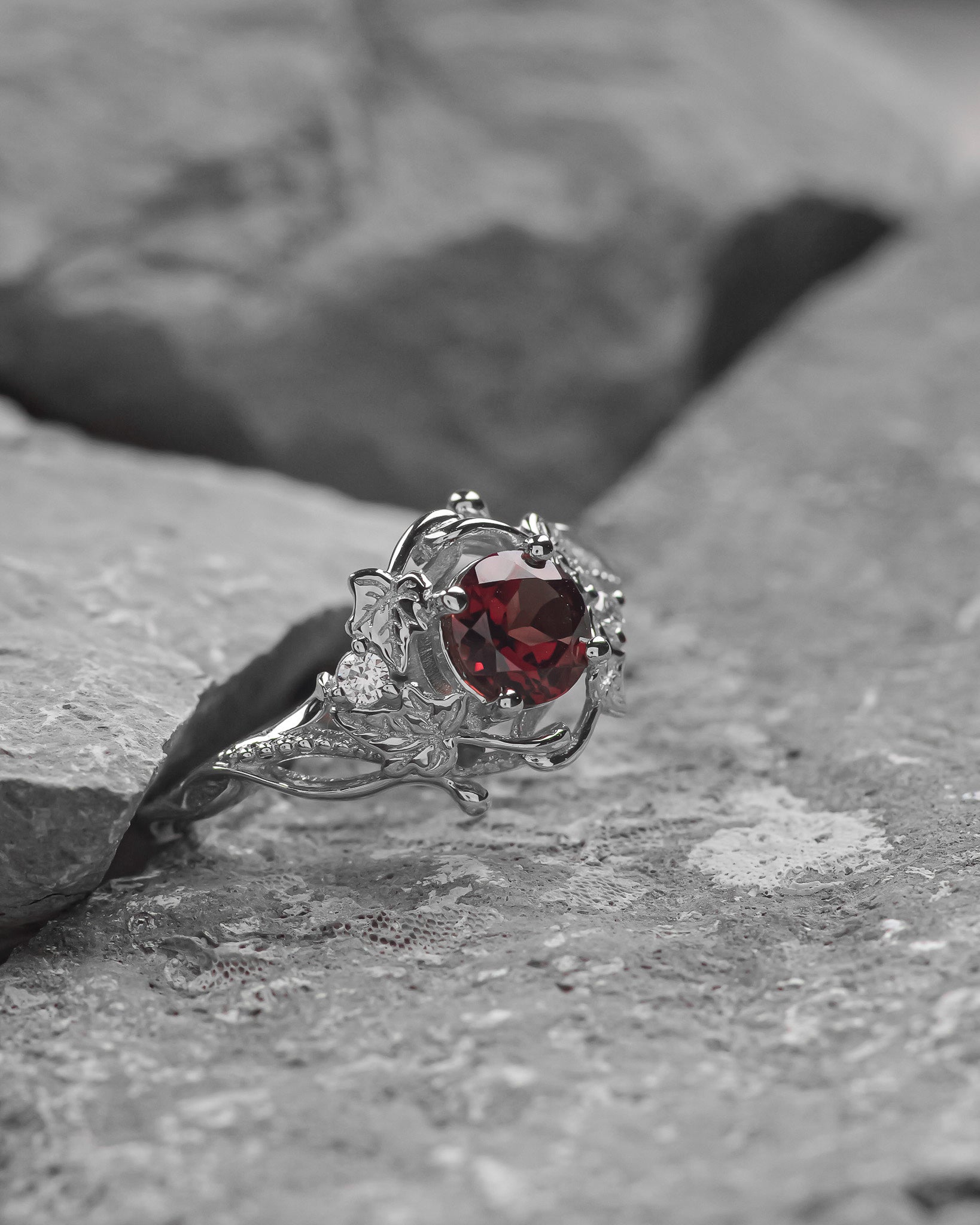 Natural garnet ivy leaves engagement ring, red gemstone ring / Undina Ivy - Eden Garden Jewelry™