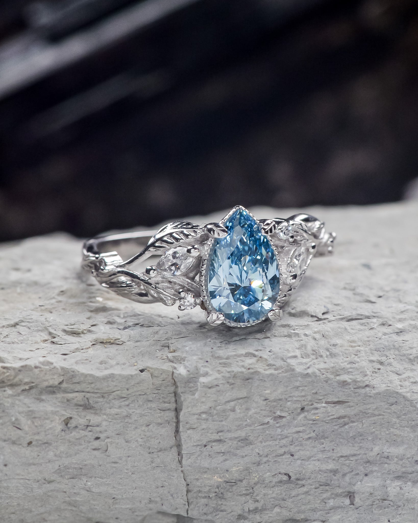 Blue lab grown diamond engagement ring, white gold nature inspired ring with leaves and diamonds / Patricia - Eden Garden Jewelry™