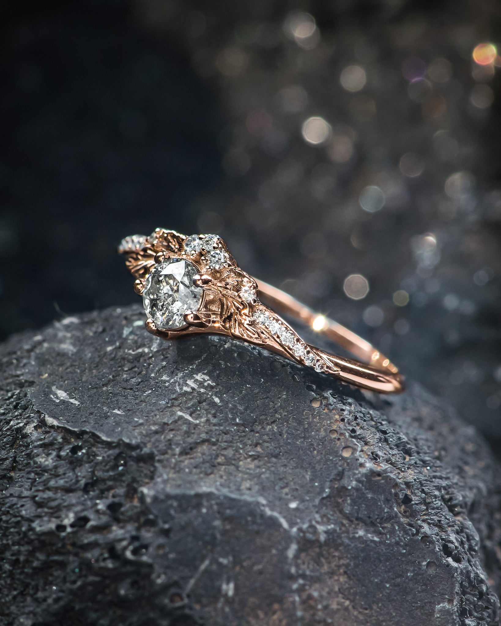 Salt & pepper diamond engagement ring, alternative proposal ring / Amelia - Eden Garden Jewelry™