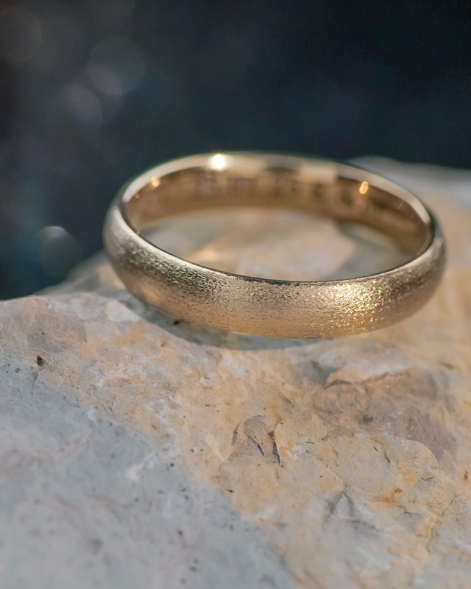 Satin finish gold ring, simple wedding band, 4 mm width - Eden Garden Jewelry™