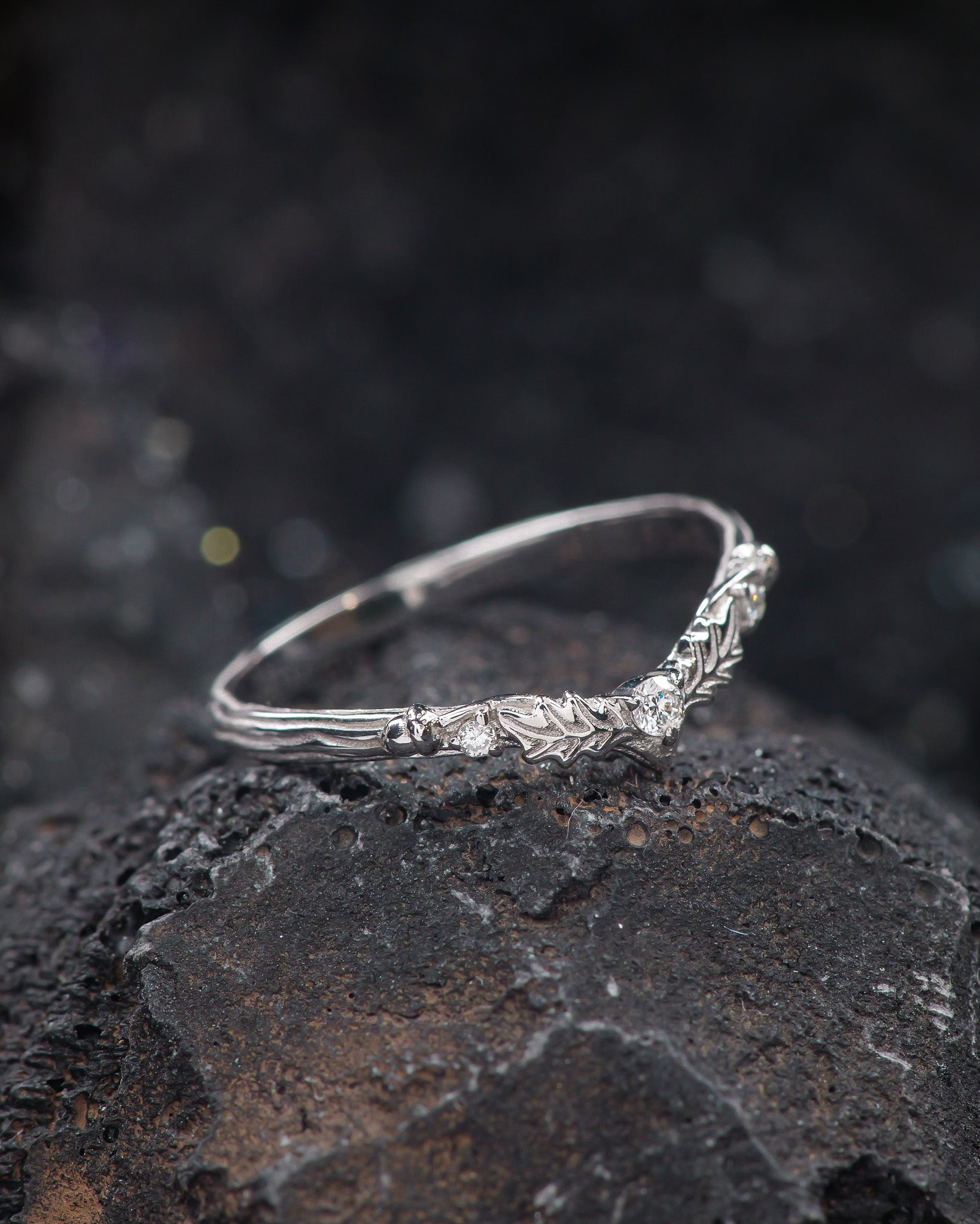 Natural tourmaline oak leaves bridal ring set, nature inspired engagement and wedding rings / Royal Oak - Eden Garden Jewelry™
