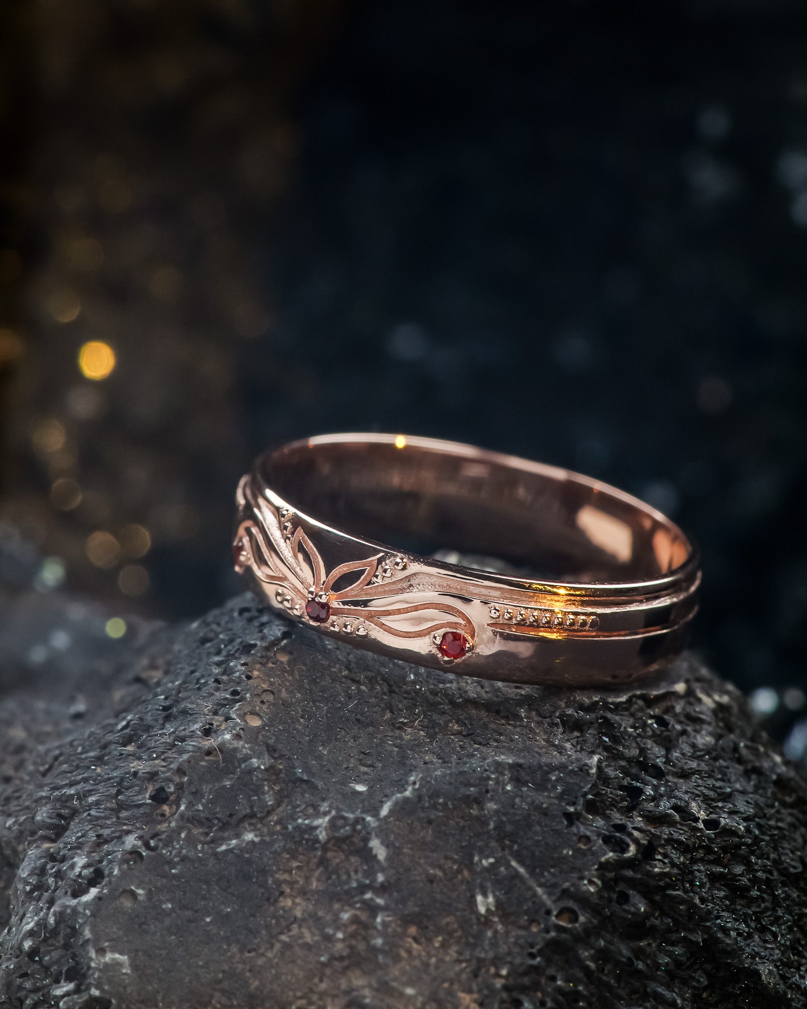 READY TO SHIP: Nature themed wedding band in 14K rose gold with accent garnets, RING SIZE 9 US - Eden Garden Jewelry™