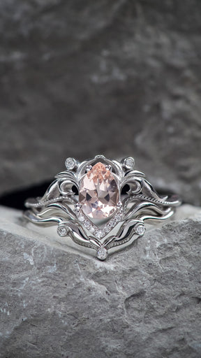 Tender pink morganite bridal ring set / Lida - Eden Garden Jewelry™