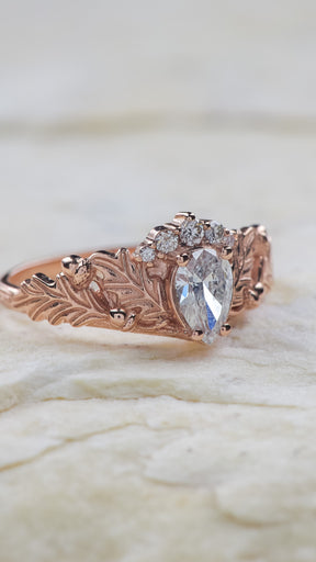 Oak tree leaves engagement ring with lab grown diamond crown / Royal Oak - Eden Garden Jewelry™