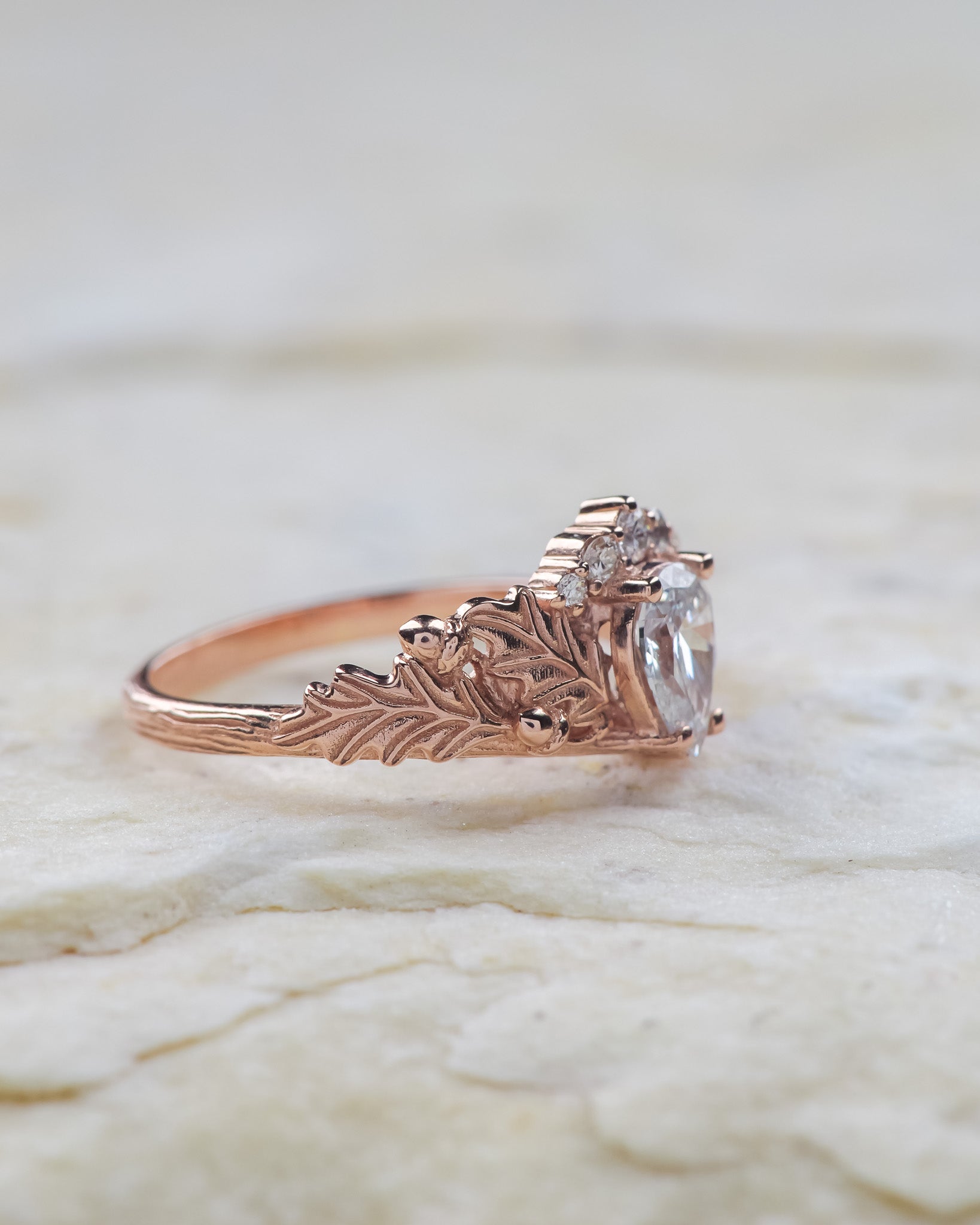 Oak tree leaves engagement ring with lab grown diamond crown / Royal Oak - Eden Garden Jewelry™