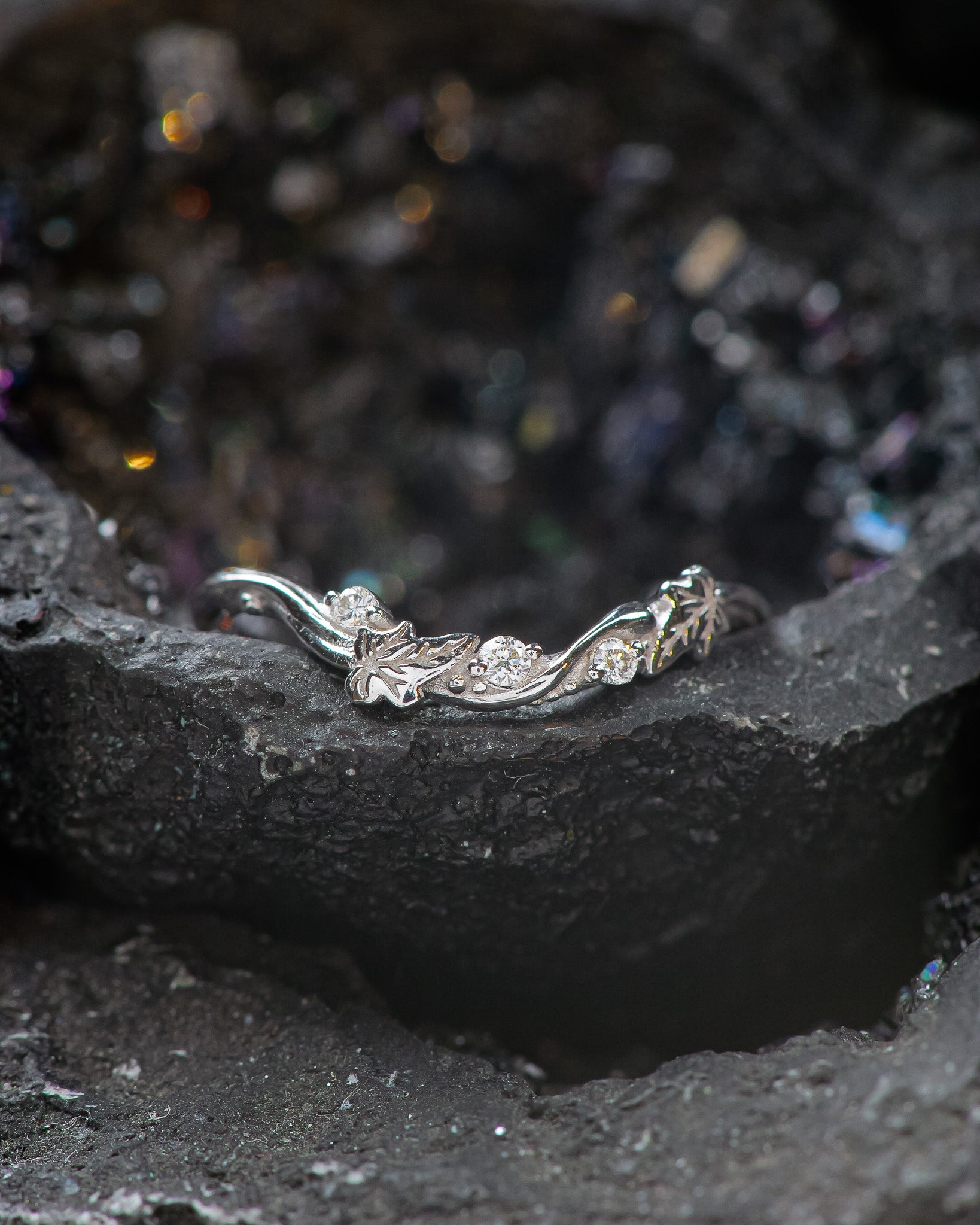 Curved ivy leaves wedding band with diamonds | Matching ring for Undina Ivy - Eden Garden Jewelry™