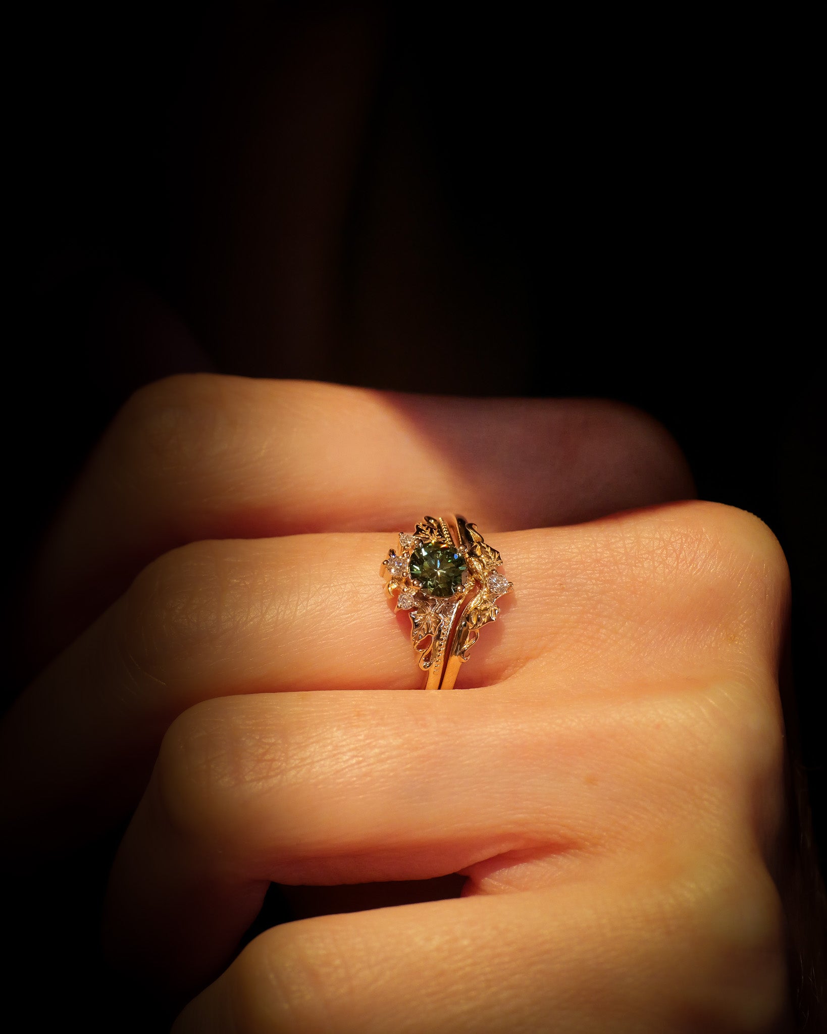 READY TO SHIP Ariadne bridal ring set with green lab-grown diamond, 14K yellow gold, AVAILABLE RING SIZES 5.5 - 8.5 US - Eden Garden Jewelry™