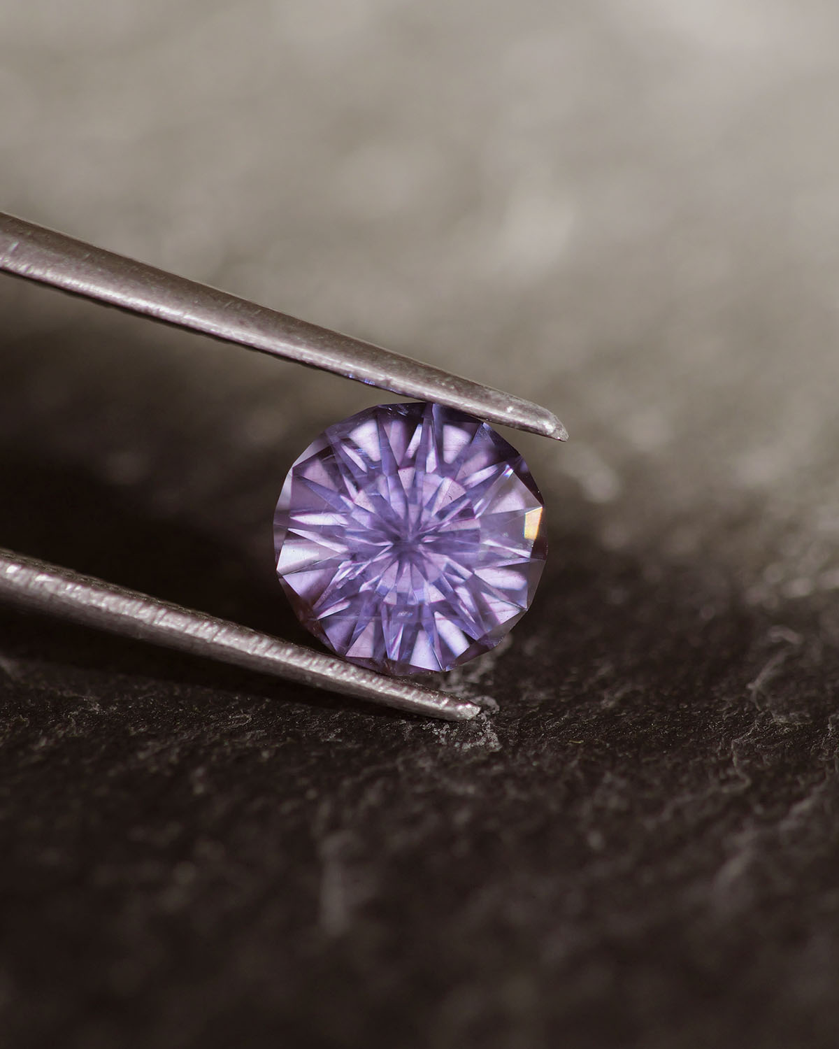 Spinel | lavender color, precision-cut, flower design, natural, 6.8mm, 1.4ct - Eden Garden Jewelry™