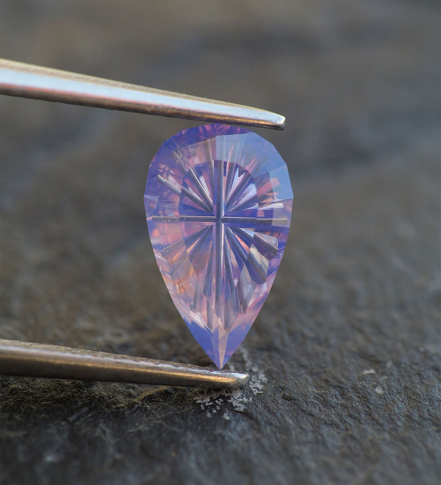 Fantasy opalescent sapphire | natural, pinkish purple, lavender color, pear-cut, 10x6mm, 1.19ct - Eden Garden Jewelry™