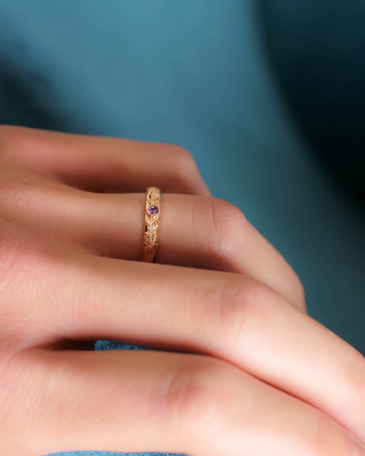 Wreath wedding band with three gemstones - Eden Garden Jewelry™